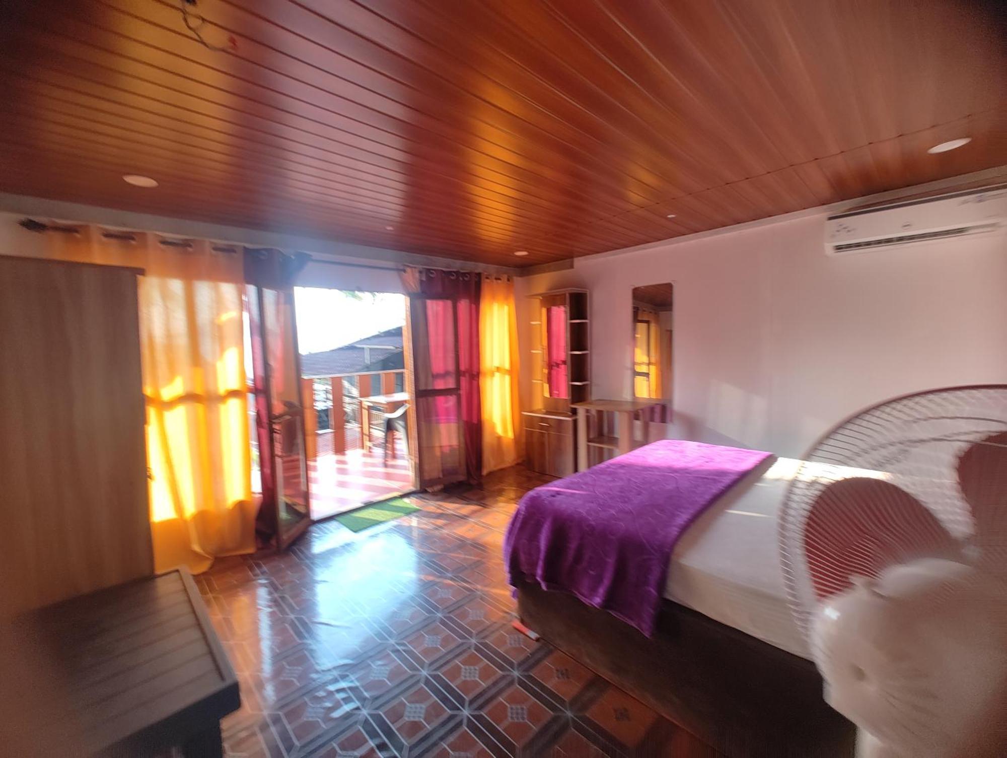 Hilltop Seaview Palolem Goa Hotel Room photo
